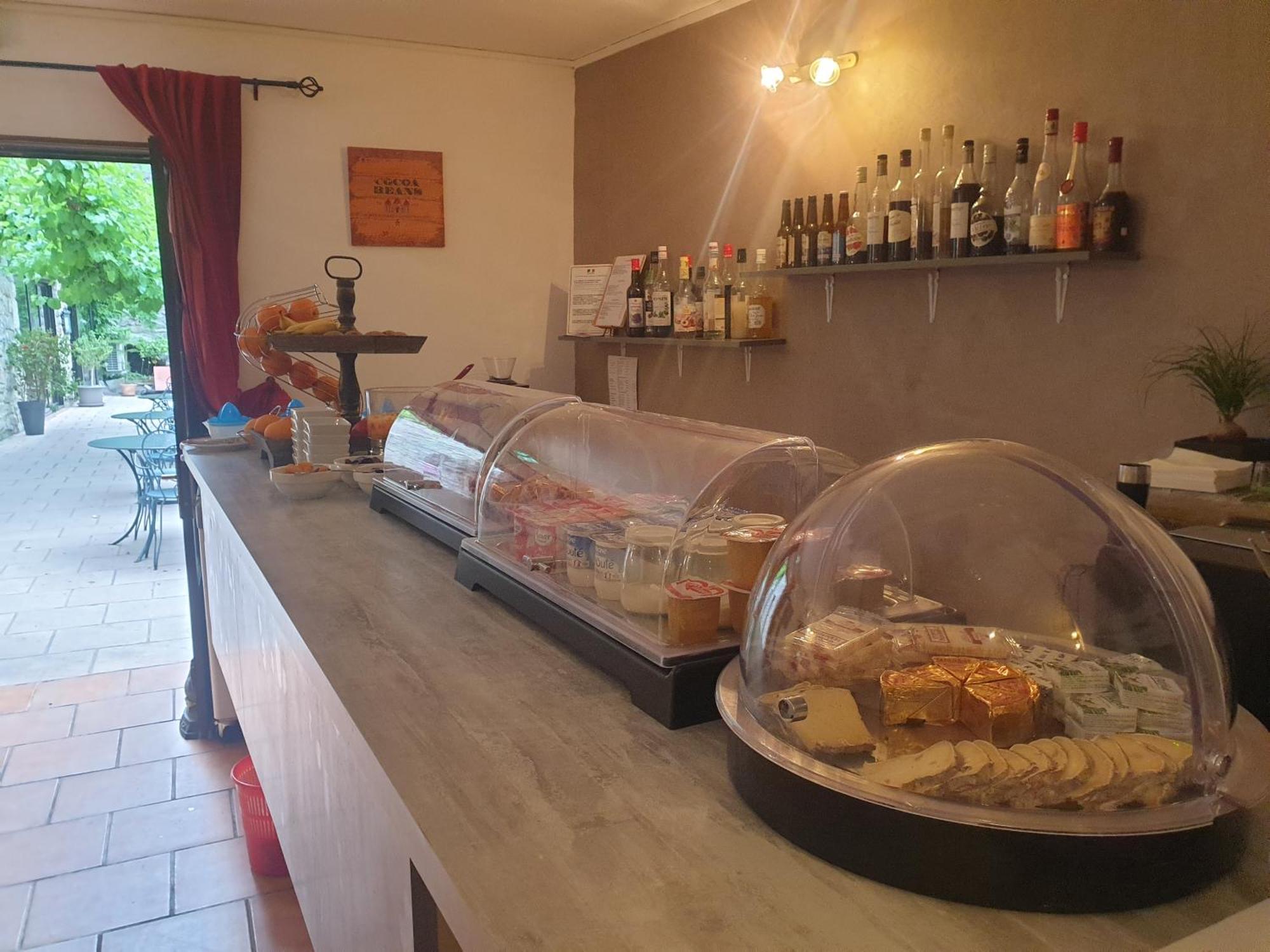 马斯德艾斯帕尔酒店 莱旺 外观 照片